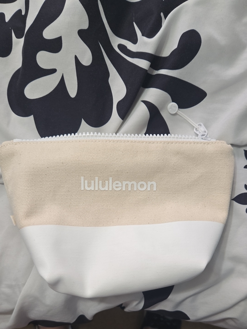 NWOT Lululemon Canvas Pouch Mini Wordmark